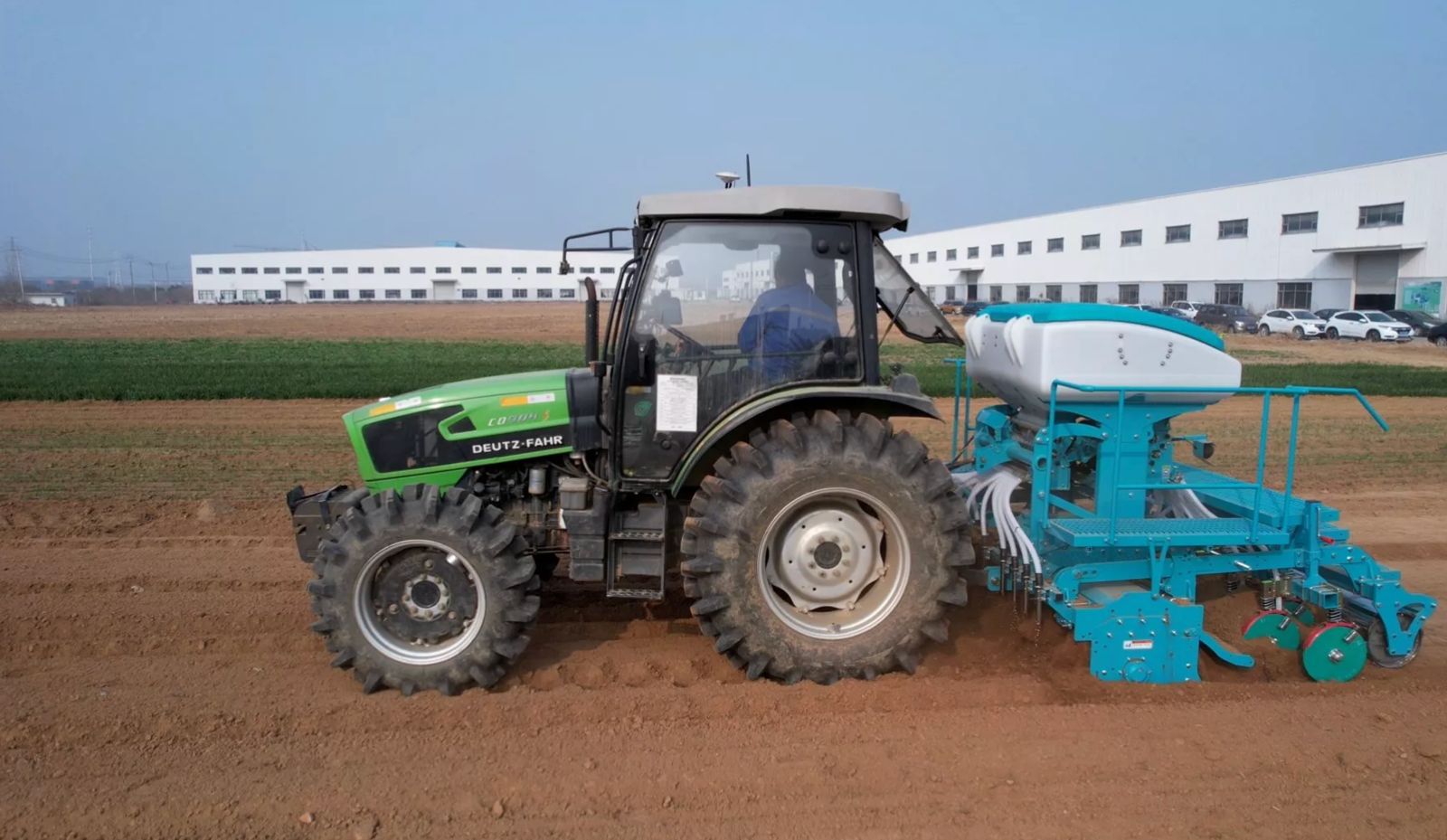 VAF Electrónica lanzó una nueva fertilizadora